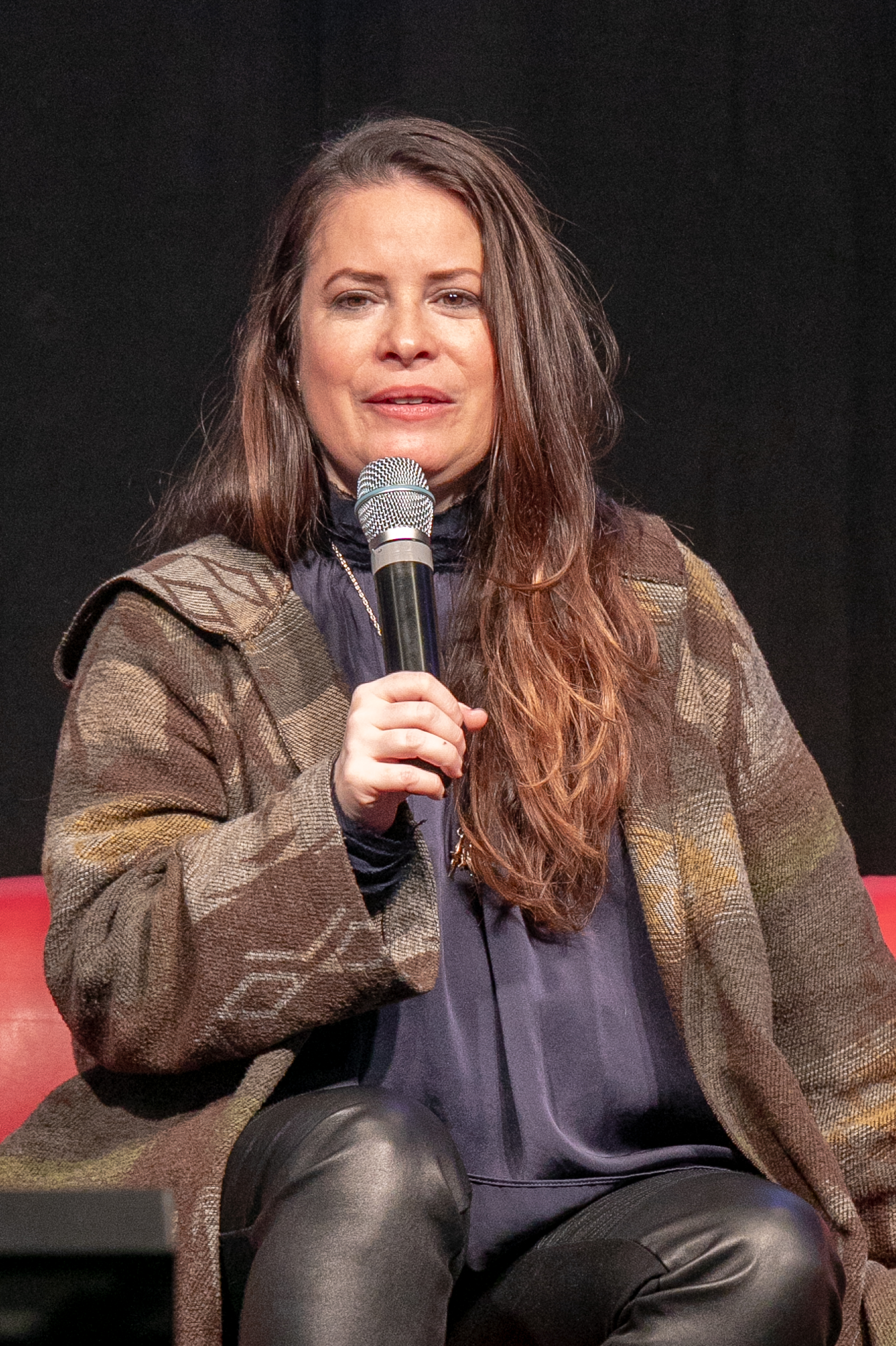 Holly Marie Combs attends the 'Charmed' conference during Manga & Sci-Fi show at Parc des Expositions Porte de Versailles on October 20, 2018 in Paris, France. | Source: Getty Images